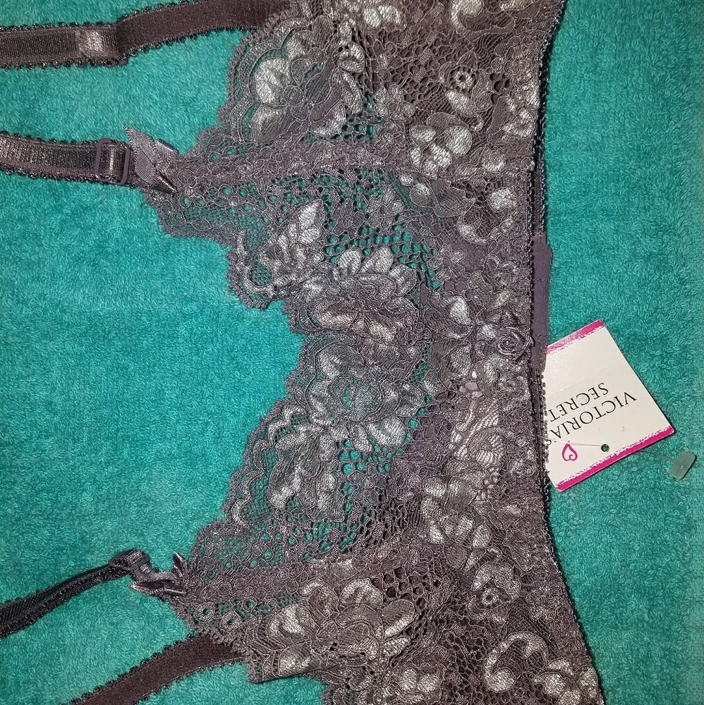 Victoria's Secret Garter Belt